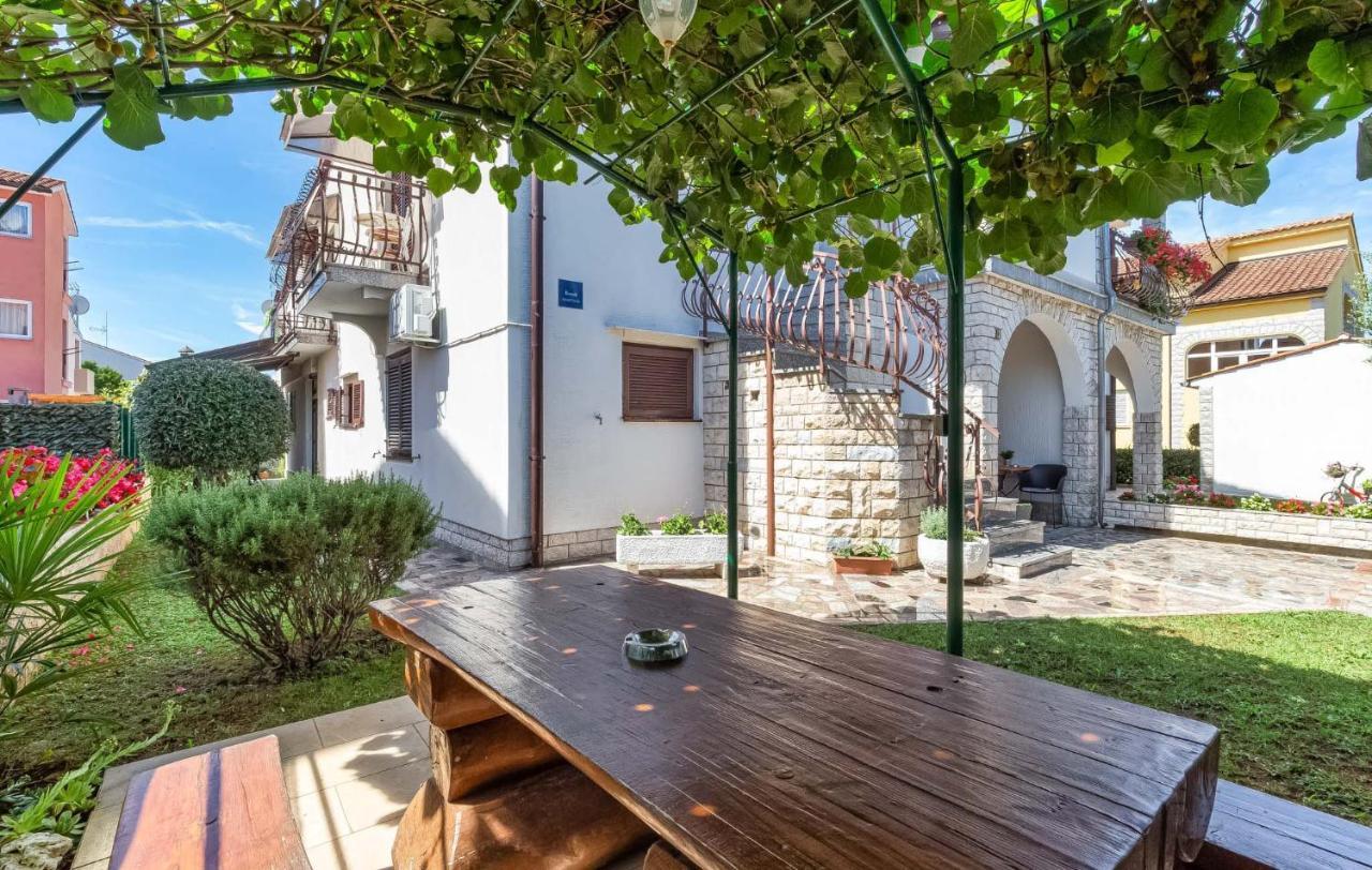 Zlata Lägenhet Poreč Exteriör bild